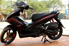 4 mẫu xe máy ăn khách có màu sơn đen nhám