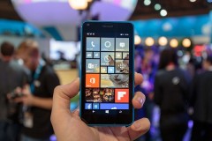 Microsoft tiếp tục giảm giá bán 2 smartphone Lumia 640 và Lumia 535