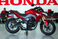 Xe côn tay Honda CB190R cập bến Đông Nam Á