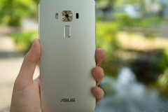 Asus ZenFone 3 Deluxe là smartphone đầu tiên chạy Snapdragon 821
