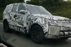 Lộ ảnh chụp lén Land Rover Discovery 2017 phiên bản sản xuất
