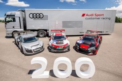 Đội đua Audi Sport "tự tay" lắp ráp chiếc Audi R8 LMS thứ 200