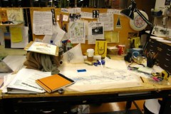 “Đọc vị” tính cách qua cách sắp xếp và trang trí bàn làm việc