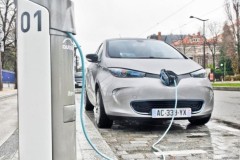 Mai Linh sẽ sử dụng xe điện Tesla giá hơn 2 tỷ làm taxi vào tháng 9