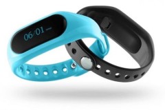 Vòng đeo tay Smartband giá 300 ngàn đồng, ngang ngửa Mi Band 2