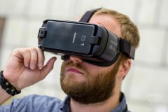 Samsung giới thiệu Gear VR phiên bản mới bên cạnh Galaxy Note 7