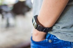 Trên tay Infinix X-Band: Vòng đeo tay thông minh kiêm tai nghe Bluetooth tiện lợi, linh hoạt, giá 1.39 triệu đồng