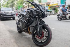 Cận cảnh Yamaha MT-10 2016 đầu tiên tại Việt Nam