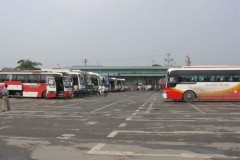 Nhức nhối xe khách biển số Lào "lách luật"