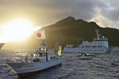 Nhật tuyên bố "kiên quyết" đáp trả hàng trăm tàu Trung Quốc trên biển Hoa Đông