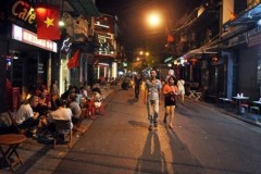 Bố trí thêm nhiều điểm trông giữ xe phục vụ phố đi bộ quanh hồ Hoàn Kiếm