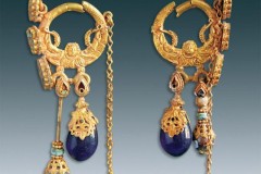 Bộ trang sức nạm đầy ngọc quý trong mộ nữ quý tộc Trung Quốc