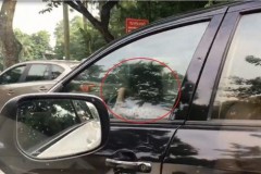 Clip bé gái lái xe biển xanh tại Hà Nội