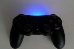 Những hình ảnh đầu tiên về tay cầm PS4 Slim mới