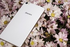 Pantech V955 mua online được giá sốc