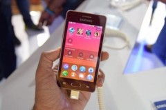 Samsung Z2 ra mắt: Làm mới Tizen, cấu hình thấp, giá siêu rẻ