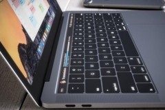Thêm nguồn tin khẳng định MacBook mới sẽ có bàn phím OLED