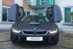 Sao Leicester đua nhau độ xe BMW i8 mới được tặng
