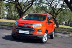 Hơn 2.000 xe Ford bán ở Việt Nam trong tháng 8