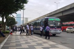 Lập 4 chốt dẹp bến "cóc" trên đường Khuất Duy Tiến