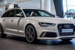 Audi Exclusive tùy chỉnh RS6 "phô" vẻ đẹp tinh tế tại Audi Forum