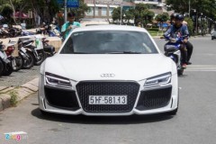 Audi R8 độ pô Akrapovic tại Sài Gòn