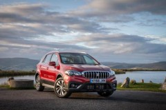 Bản nâng cấp Suzuki SX4 S-Cross 2017 có giá 14.999 bảng (435 triệu VNĐ) tại Anh