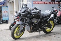 Cận cảnh Yamaha MT-10 có giá 400 triệu Đồng tại Việt Nam