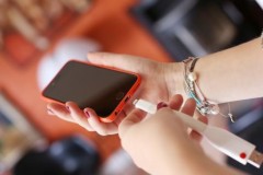 5 phụ kiện đầy sáng tạo cho Fan Táo Khuyết, nhất là iPhone 7