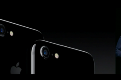 Apple ra mắt iPhone 7: Chống nước, camera kép, home cảm ứng