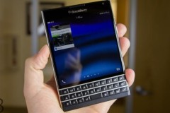 BlackBerry Passport giá siêu rẻ chỉ 5 triệu tràn về Việt Nam