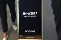 Chiêm ngưỡng điện thoại “Galaxy S7” dạng nắp gập của Samsung