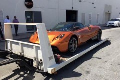 Clip Minh Nhựa khui công siêu xe Pagani Huayra tại Việt Nam