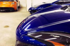 Dân mạng phát sốt khi Minh "Nhựa" tung ảnh 3 siêu xe trăm tỉ