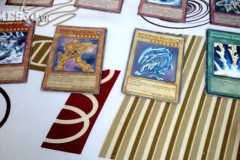 Dở khóc dở cười khi chơi bài Magic Yugi-oh ngoài đời thực