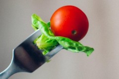 Dù có ăn chay trường, bạn vẫn đang khiến vi khuẩn ngày càng trở nên kháng thuốc