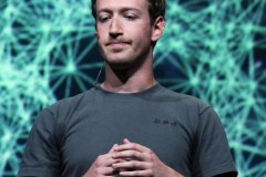 Facebook gây bão vì tuyên truyền thuyết âm mưu vụ 11/9