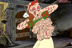 Hoảng hốt khi các công chúa Disney vào vai ác trong các phim kinh dị