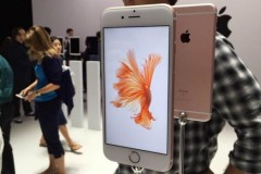 iPhone 6s 16GB chính thức giảm giá mạnh chào đón iPhone 7