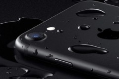 iPhone 7, 7 Plus bị nước vào có được bảo hành không?