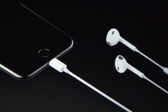 iPhone 7, 7 Plus bỏ jack cắm tai nghe 3.5 mm vì lòng can đảm