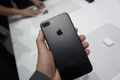iPhone 7 Plus đọ dáng cùng iPhone 6s Plus và các điện thoại Android