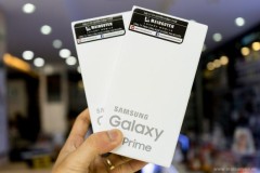 Khui hộp Samsung Galaxy J7 Prime - Kính cong 2.5D, vỏ nhôm, có cảm biến vân tay