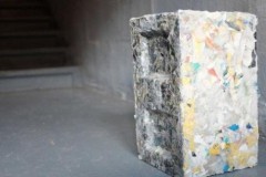 Một công ty đã tìm ra cách biến nhựa rác thải thành gạch để xây nhà, bảo vệ môi trường
