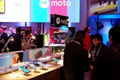 Moto M Plus lộ ảnh với khung vỏ kim loại, cảm biến vân tay