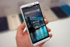 Panasonic P77 ra mắt, hỗ trợ 4G giá chỉ hơn 2 triệu