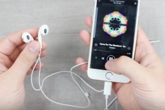 Phụ kiện giúp iPhone 7 có thêm jack cắm tai nghe 3.5mm và 1 cổng Lightning