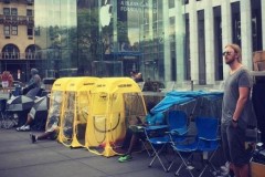 Quang cảnh các nước trong ngày đầu bán iPhone 7