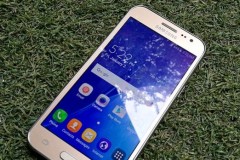 Samsung bán ra Galaxy J2 DTV: Smartphone hỗ trợ xem TV