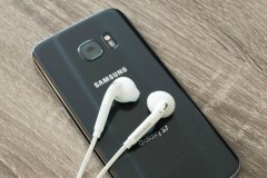 Samsung có thể cũng sẽ khai tử giắc cắm tai nghe 3.5 mm